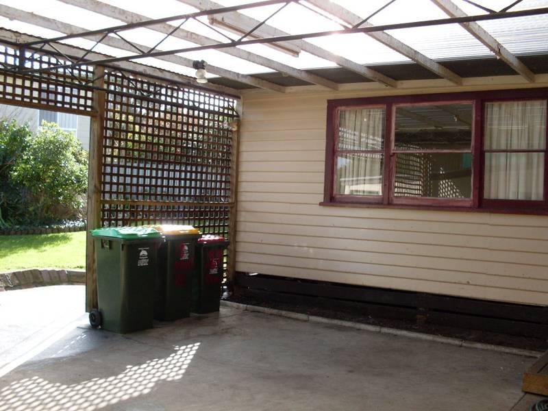13 Rands Rd, Timboon VIC 3268