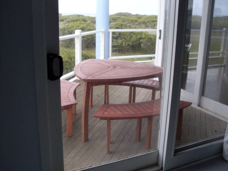 13 Childers Street, Peterborough VIC 3270