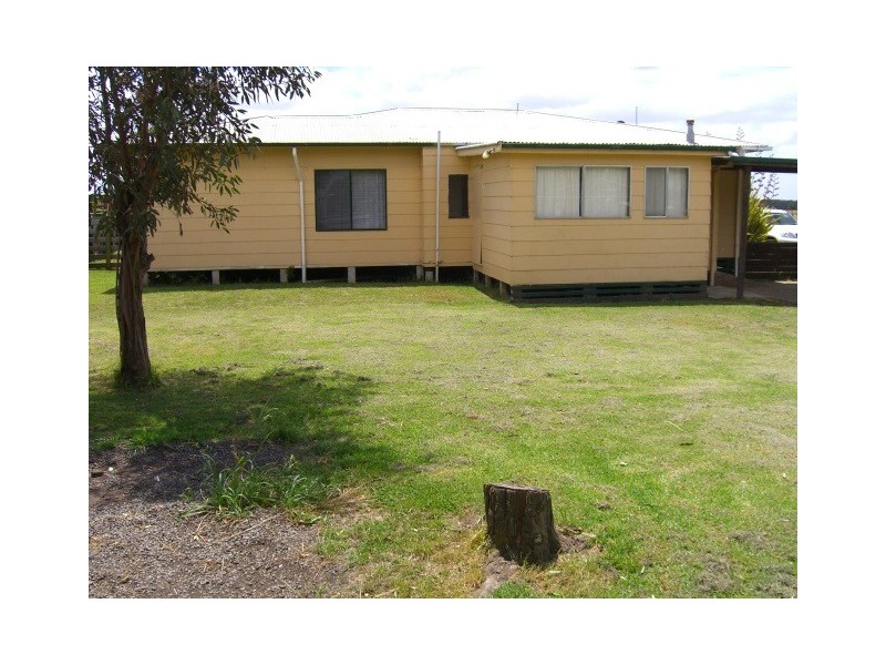 20 Stoneyford Road,, Cobden VIC 3266