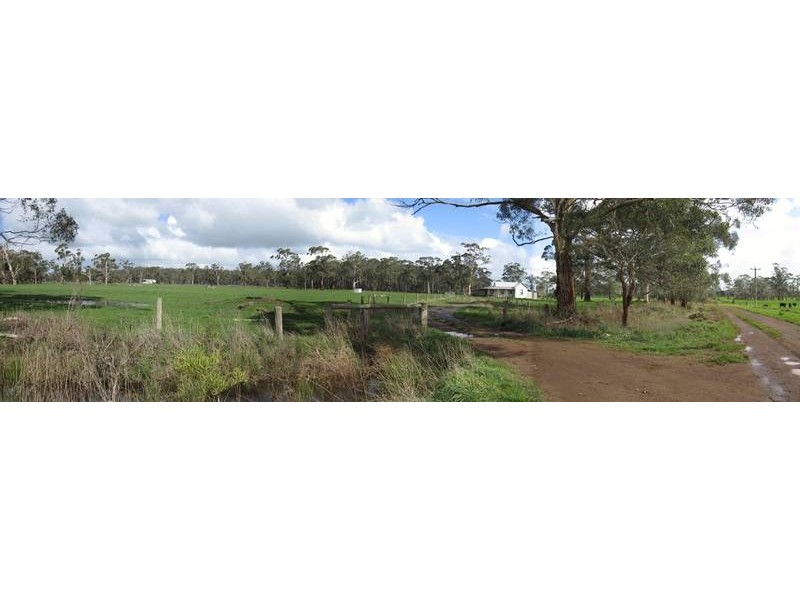 450 Retalluck Road, Ecklin South VIC 3265
