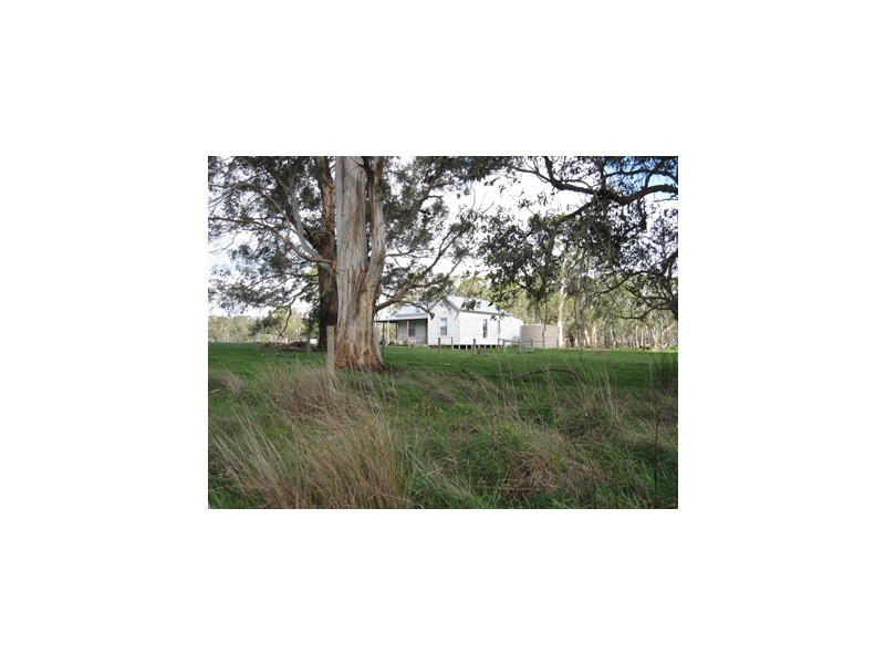 450 Retalluck Road, Ecklin South VIC 3265