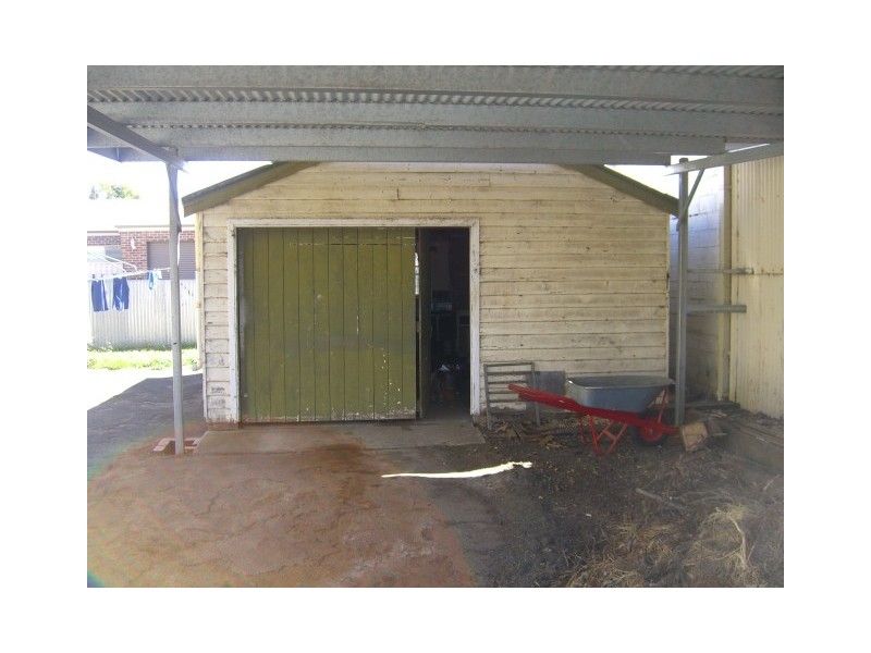 22 Parrott Street, Cobden VIC 3266