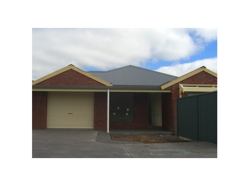 3/64 Curdie Street, Cobden VIC 3266