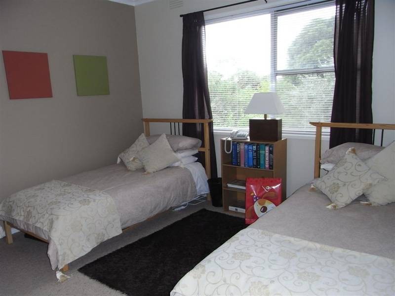 8 Lloyd Street, Derrinallum VIC 3325