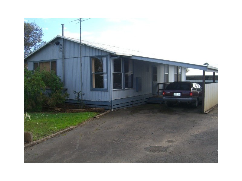 84 Parrott Street, Cobden VIC 3266