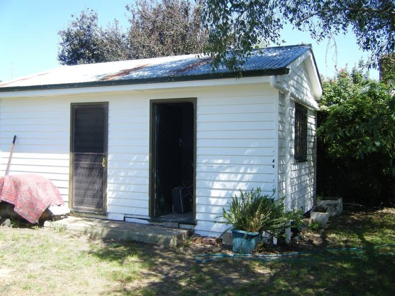 31 High St, Lismore VIC 3324