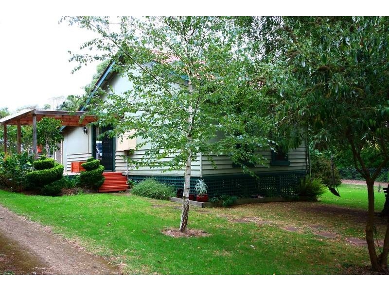 23 Leahys Lane, Timboon VIC 3268