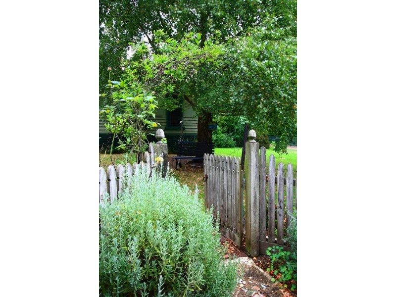 23 Leahys Lane, Timboon VIC 3268