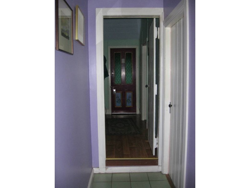 33 McKinnons Bridge Road, Noorat VIC 3265