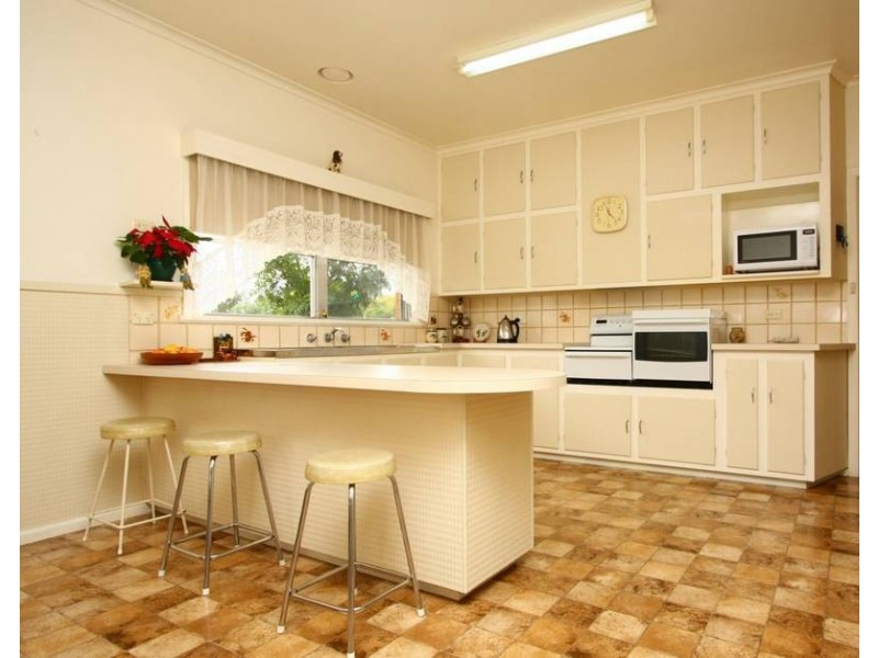 56 Thomson Street, Terang VIC 3264