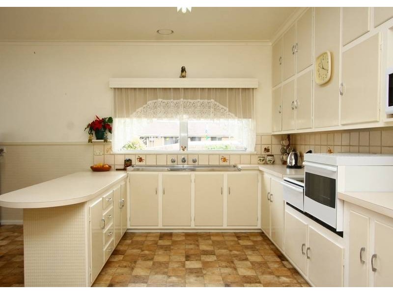 56 Thomson Street, Terang VIC 3264