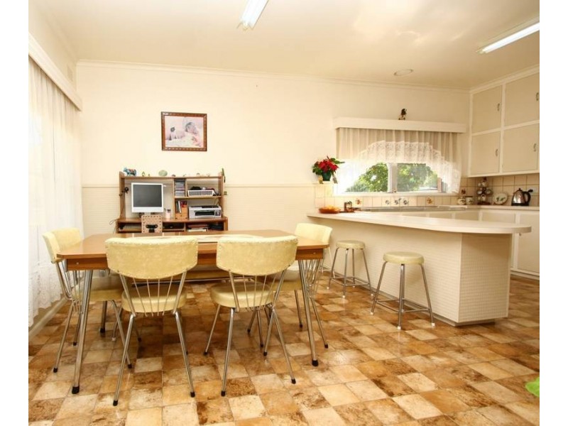 56 Thomson Street, Terang VIC 3264