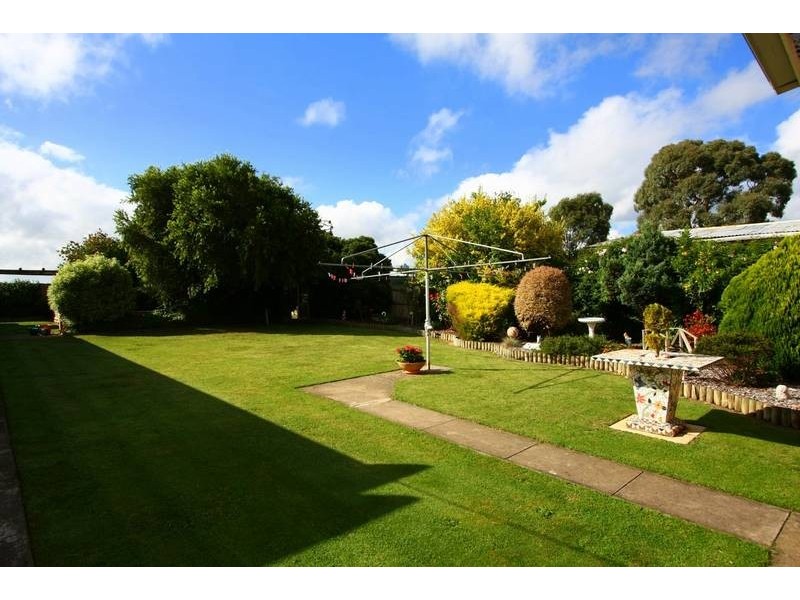 56 Thomson Street, Terang VIC 3264