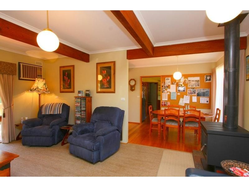 87 Hennessy Street, Port Campbell VIC 3269