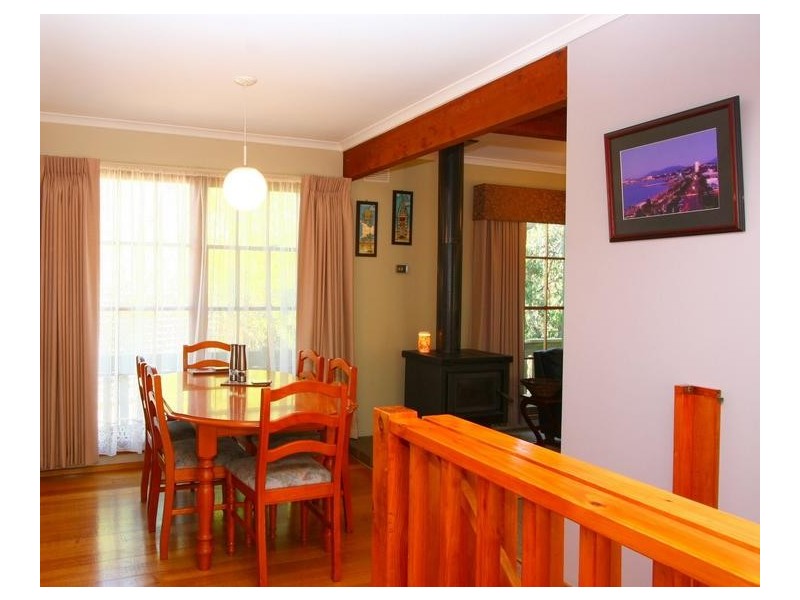 87 Hennessy Street, Port Campbell VIC 3269