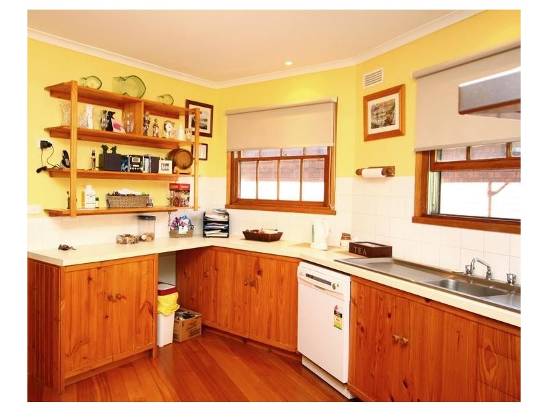 87 Hennessy Street, Port Campbell VIC 3269