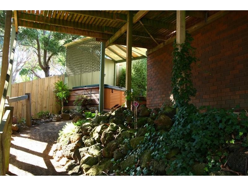 87 Hennessy Street, Port Campbell VIC 3269