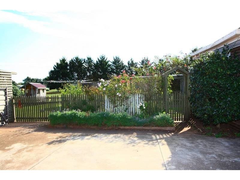 28 Waters Lane, Mortlake VIC 3272