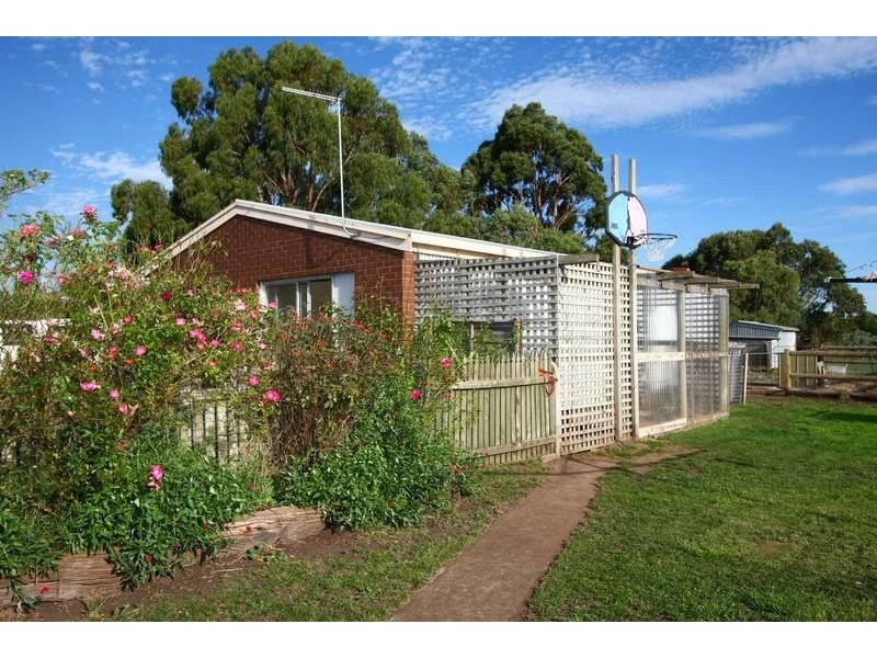 28 Waters Lane, Mortlake VIC 3272