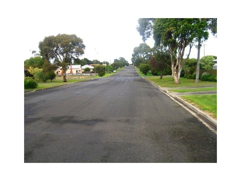 2/46 Lord Street, Cobden VIC 3266