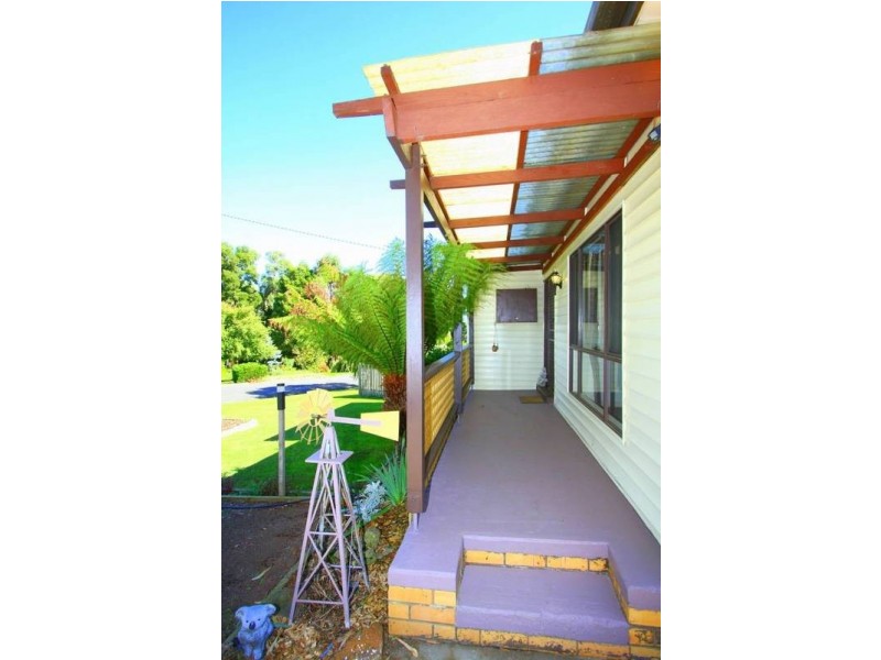 32 Dawson Street, Timboon VIC 3268