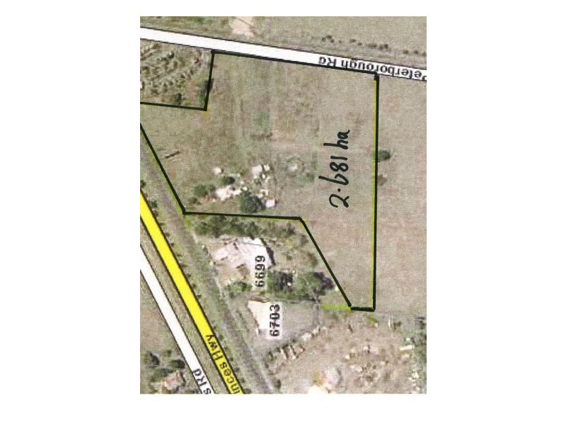 1 Cnr Princess Hwy & Peterborough Rd, Terang VIC 3264
