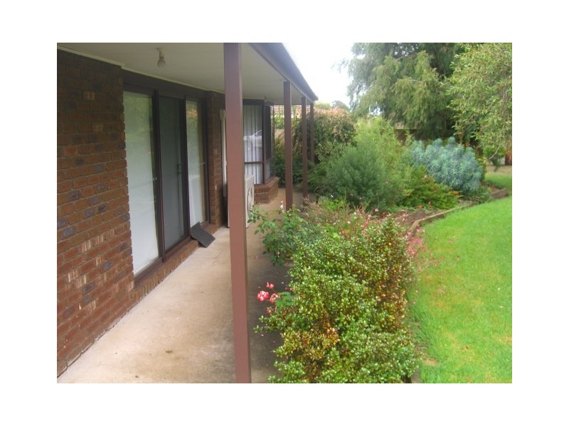 2/46 Lord Street, Cobden VIC 3266