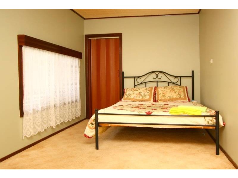 5 Squibbs Road, Timboon VIC 3268