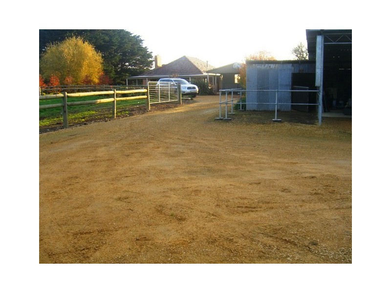 1580 Cobden-Warrnambool Road, Ecklin South VIC 3265