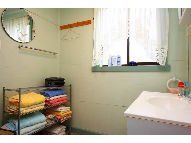 142 Baynes Street, Terang VIC 3264