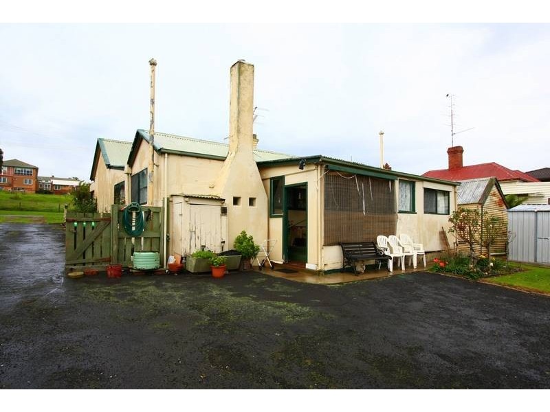 142 Baynes Street, Terang VIC 3264