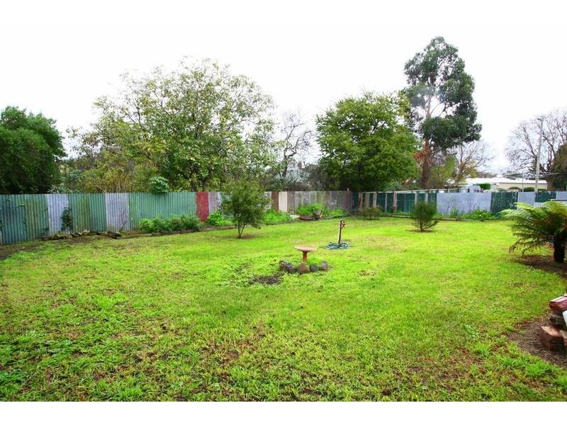 142 Baynes Street, Terang VIC 3264