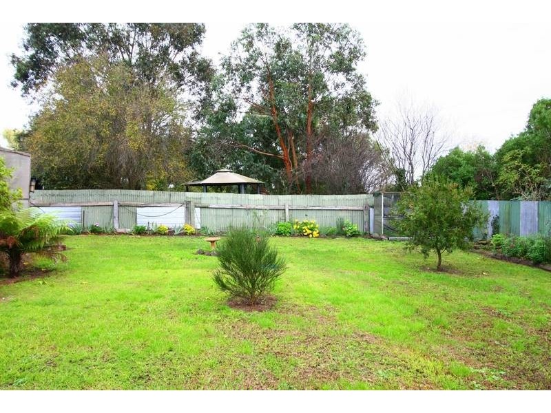 142 Baynes Street, Terang VIC 3264