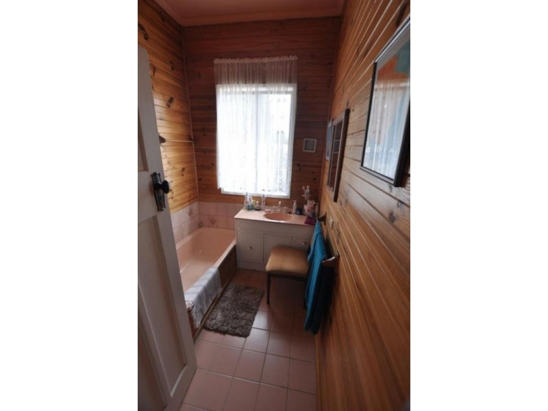 66 William Street, Lismore VIC 3324