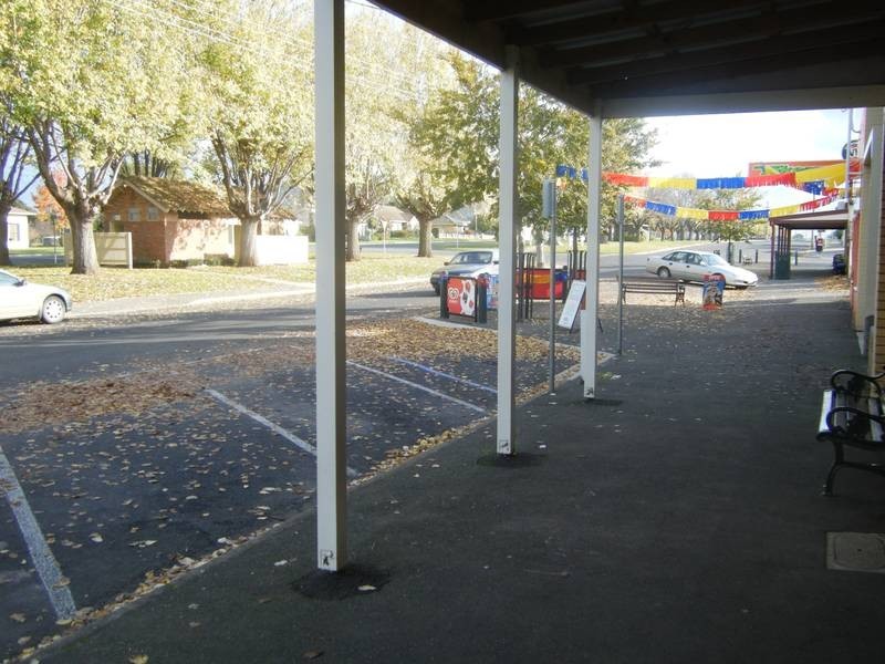 24 Main Street, Derrinallum VIC 3325