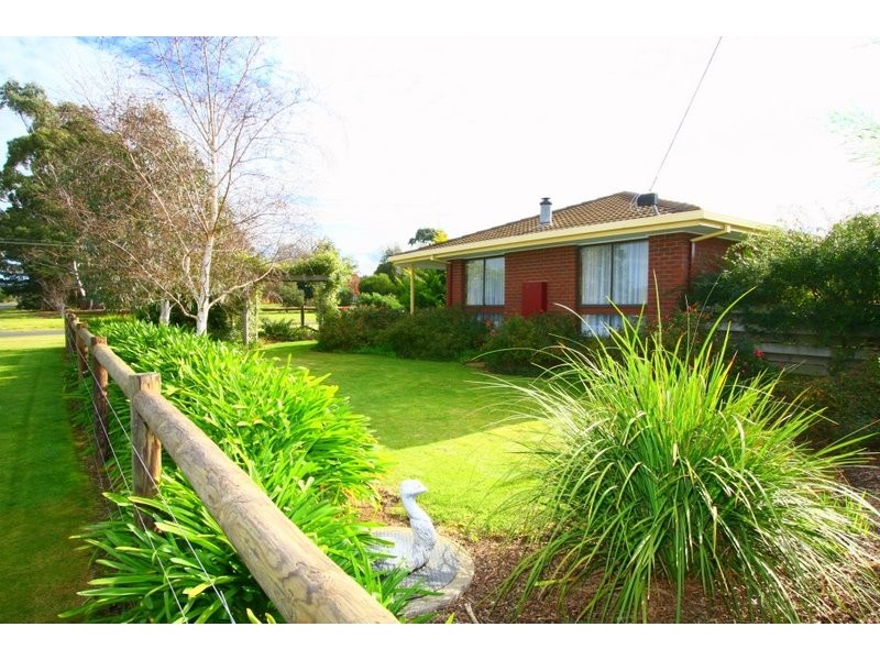 10 Cunningham Street, Lismore VIC 3324