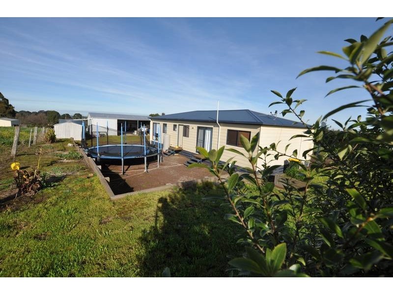 30 Cameron Street, Terang VIC 3264