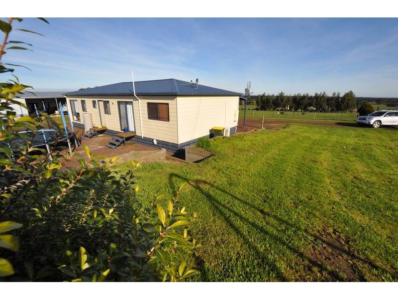30 Cameron Street, Terang VIC 3264