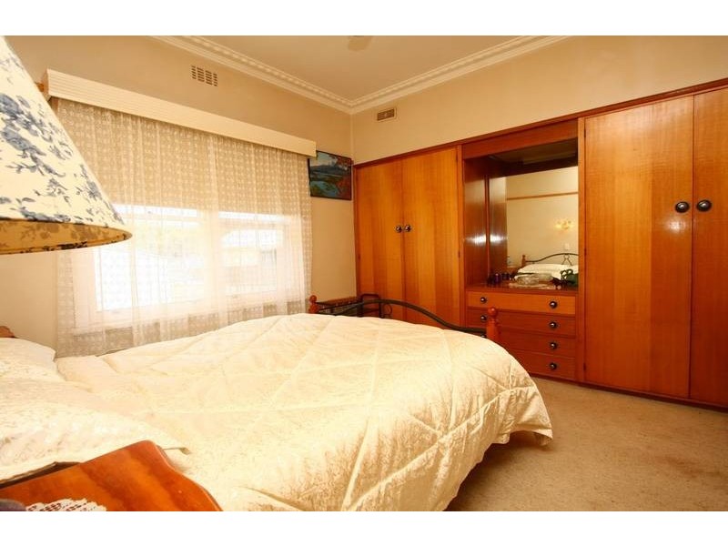 71 Oman Street, Lismore VIC 3324