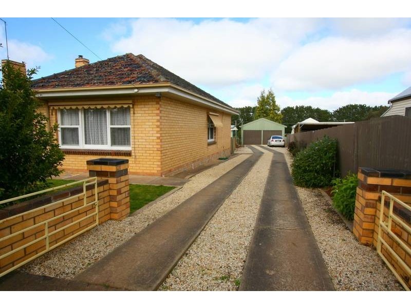 71 Oman Street, Lismore VIC 3324