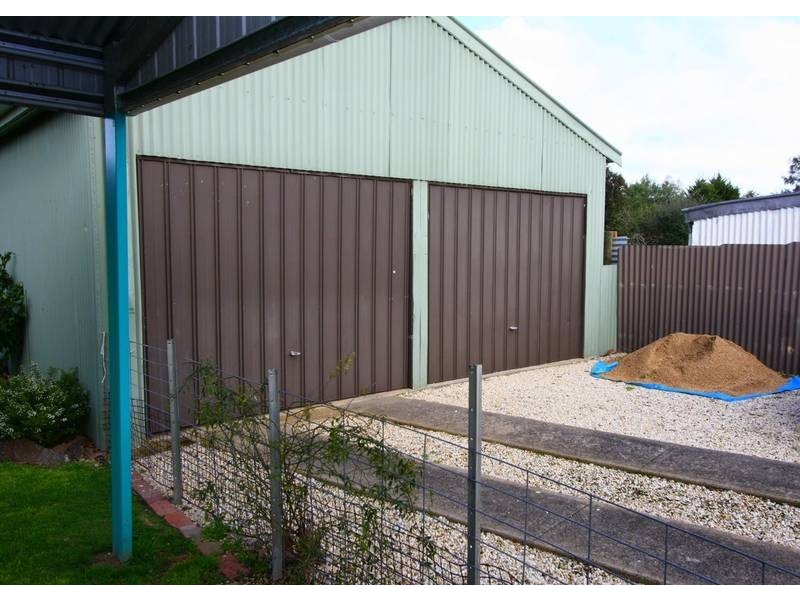 71 Oman Street, Lismore VIC 3324