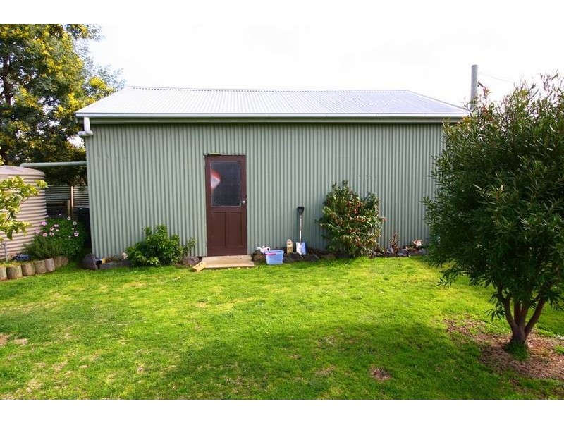 71 Oman Street, Lismore VIC 3324