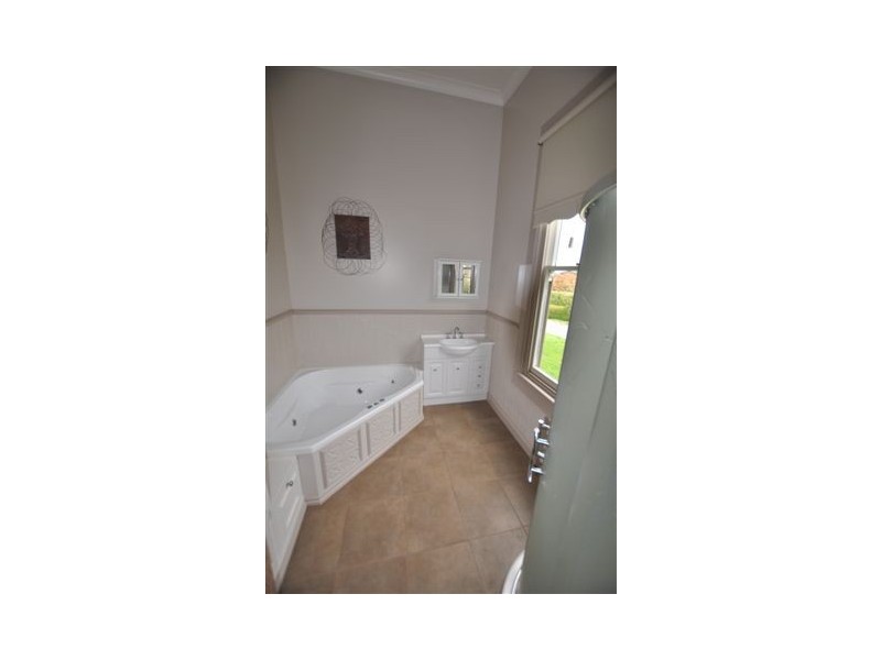 30 Lovett Street, Camperdown VIC 3260