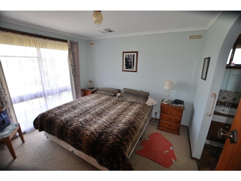 56 Mitchell Street, Cobden VIC 3266