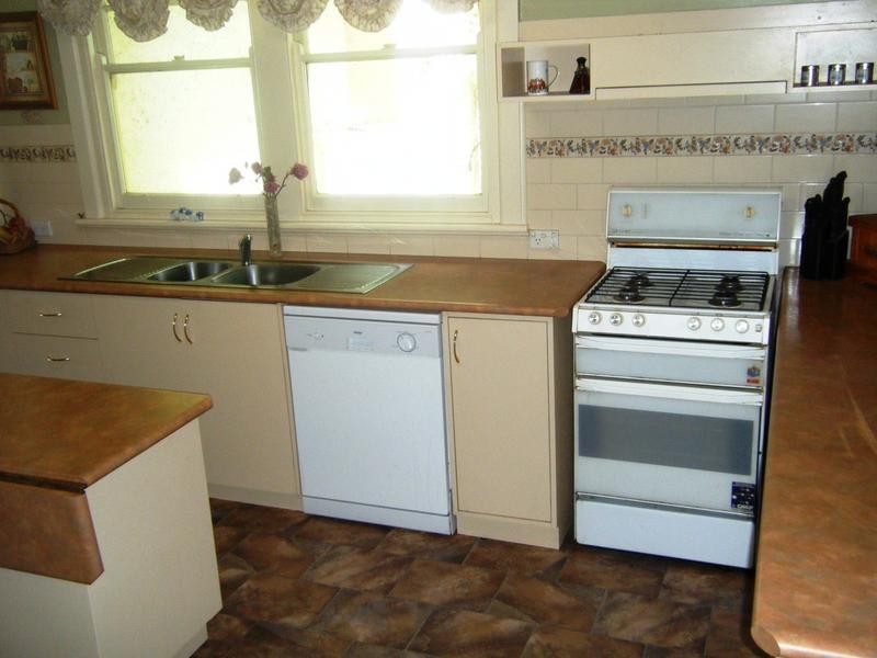 79 Depot Road, Terang VIC 3264