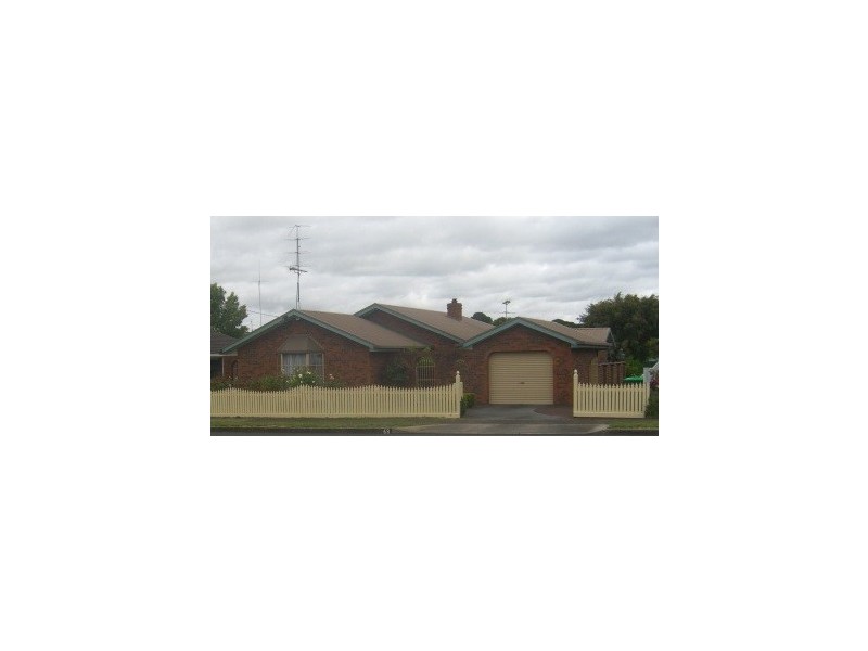 68 Curdie Street, Cobden VIC 3266