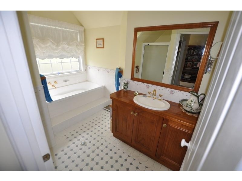 3 Honeyeater Court, Warrnambool VIC 3280