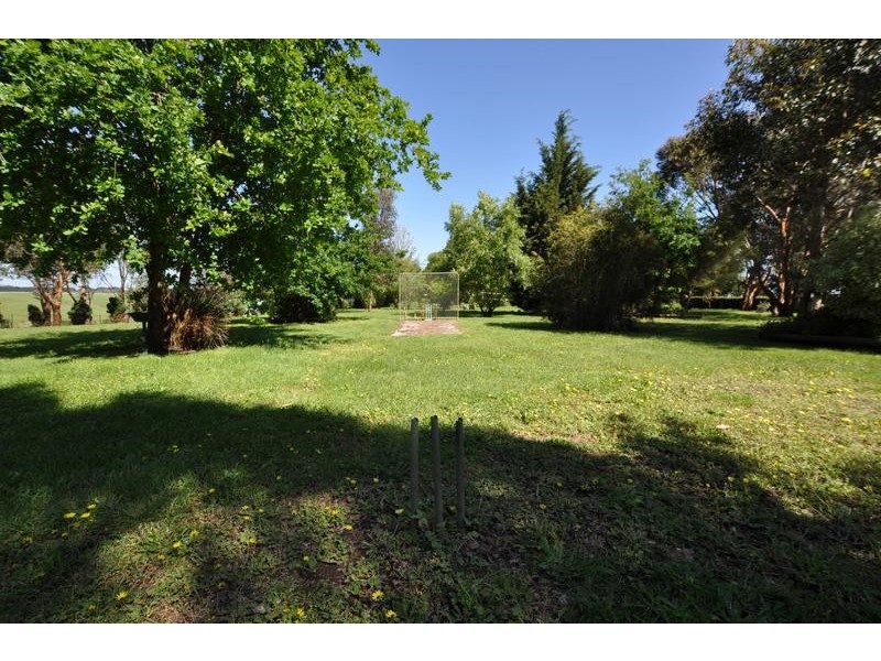 300 Cobden- Port Campbell Road, Cobden VIC 3266
