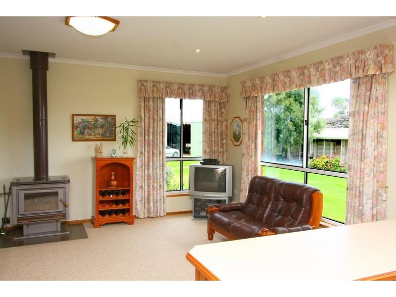 305 Staffords Road, Warrnambool VIC 3280