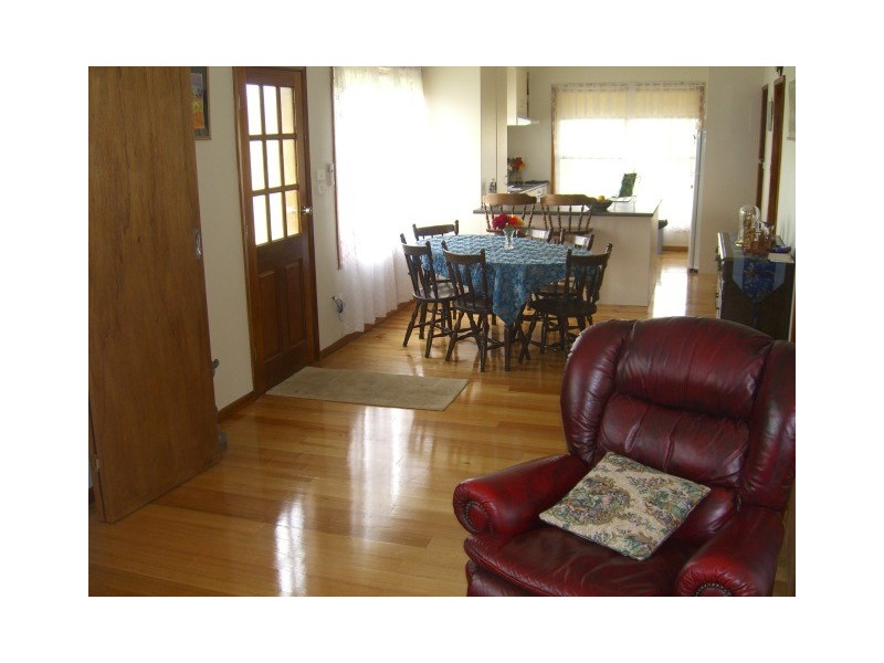 880 Cobden-Terang Road, Cobden VIC 3266